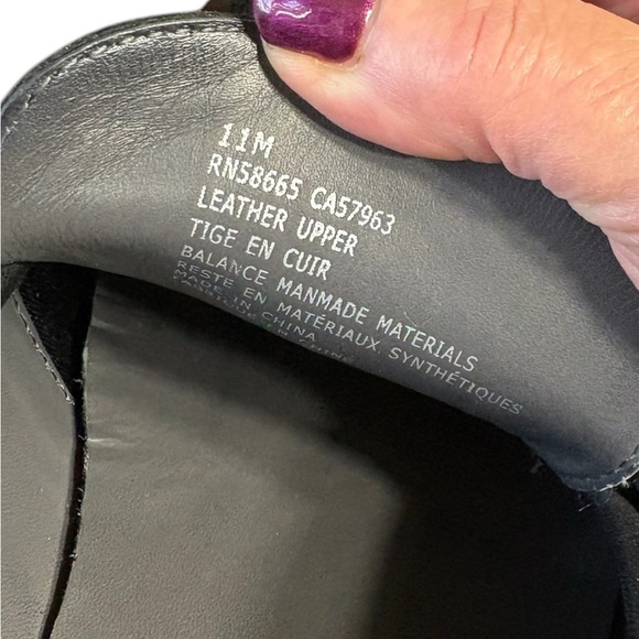 Nordstrom-Men’s 11 Ortholite Black leather Edward Penny Loafer. Like new cond! main image 5